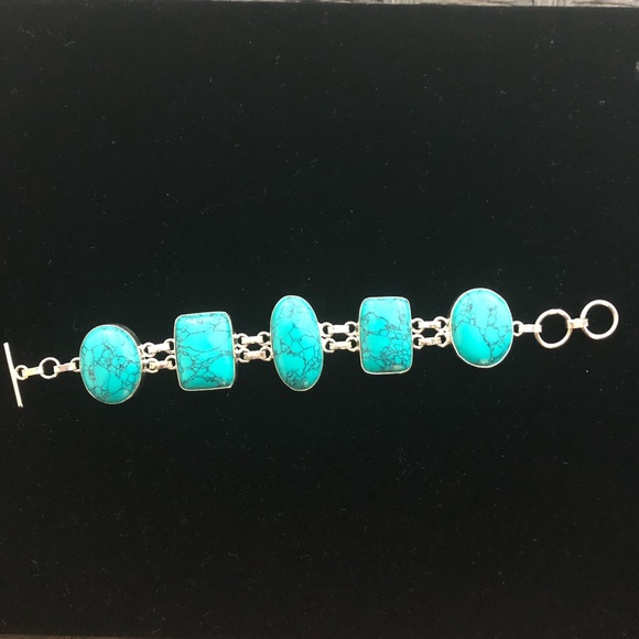 .925 Sterling Silver / Genuine Turquoise - Picture 1 of 2